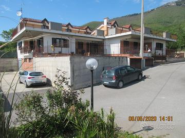 Bilocale a carpineto