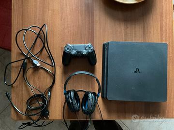 Playstation 4 Slim