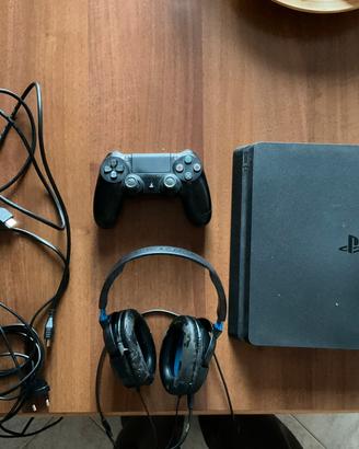 Playstation 4 Slim