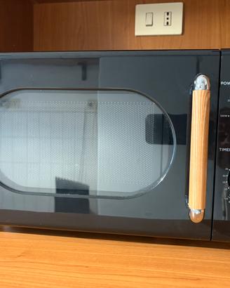 Microonde SilverCrest 700W Design Legno-Come nuovo
