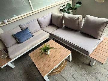 DIVANO DA ESTERNO + TAVOLINO + dondolo e sdraio