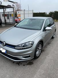 VOLKSWAGEN Golf 7ª serie - 10/2019 1.5 TGI GANCIO