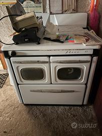 STUFFE LEGNA , ATTREZ VINO , CASSE ETC