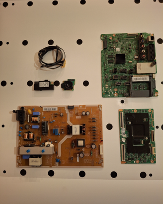 Ricambi per smart TV LCD Samsung 55" (UE55H6203AK)