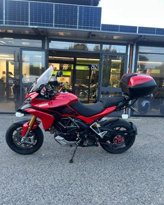 DUCATI Multistrada 1200 .