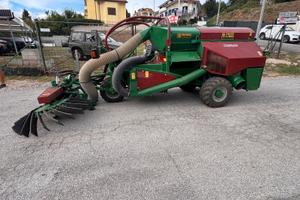 Semovente Raccoglitrice FACMA C 180S (Pari Nuovo)