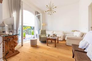 Appartamento di 103 m² con 4 locali e posto auto a