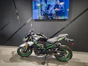 Kawasaki Z 1100 SX SE My 2026 Pronta Consegna