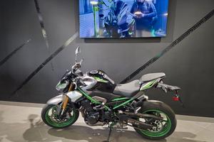 Kawasaki Z 1100 SX SE My 2026 Pronta Consegna