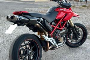 Ducati Hypermotard 1100S