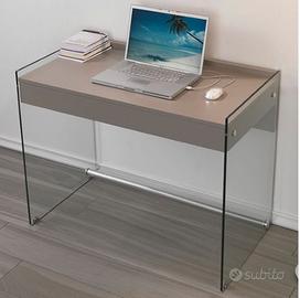 Scrivania Moderna In legno e vetro -come nuova-