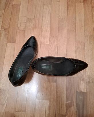 Scarpe donna in vernice nera 41