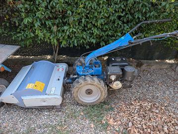 motocoltivatore con trincia e barra falciante 