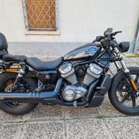 Harley Nightster RH975 customizzata + parti origin
