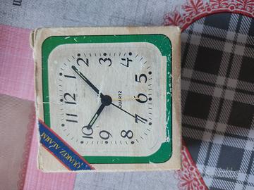 SVEGLIA OROLOGIO DA COMODINO