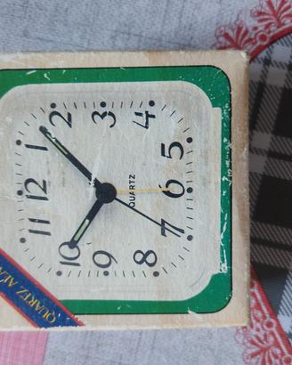 SVEGLIA OROLOGIO DA COMODINO