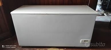 Congelatore a pozzetto Electrolux 500 litri