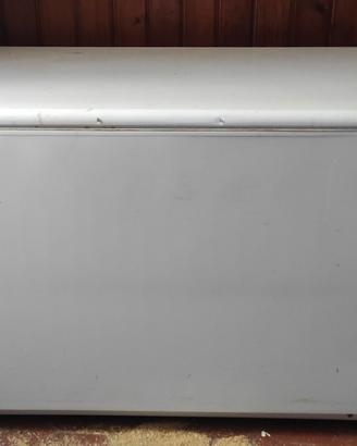 Congelatore a pozzetto Electrolux 500 litri
