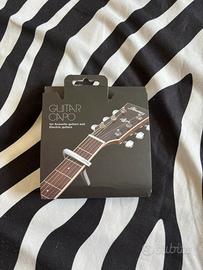 Chitarra classica con nuove corde e custodia