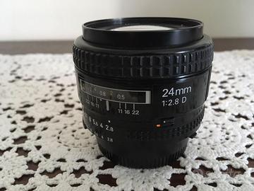Nikon afd 24/2.8