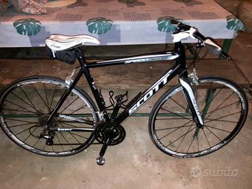 Bici da corsa scott