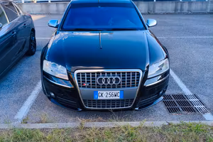 audi S8 V10 5.2