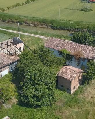 Rustico Strada Attiraglio 639, Bastiglia