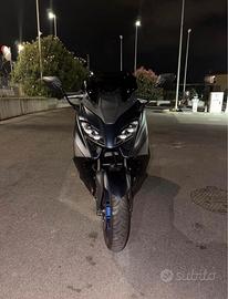 T-MAX 560 22