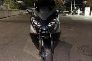 T-MAX 560 22