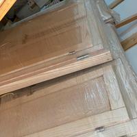 Porta e finestra di legno