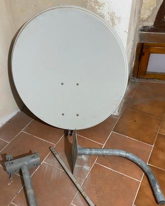 Parabola satellitare