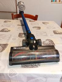 SCOPA SENZA FILI A BATTERIA