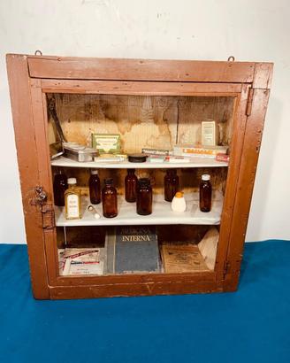 Mobiletto da Farmacia o Medico vintage anni 60
