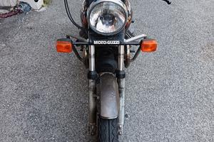 Guzzi v50lll