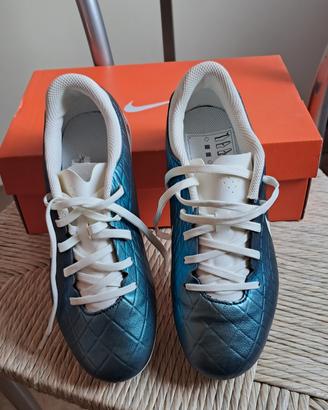 nike tiempo JR legend 10 academy