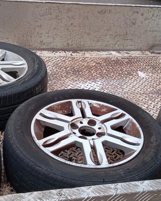 4 cerchi in lega con attacco fiat  raggio 14 