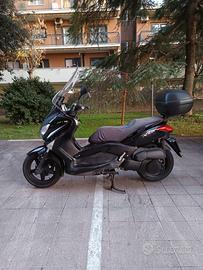 Yamaha X-Max 250 - 2012