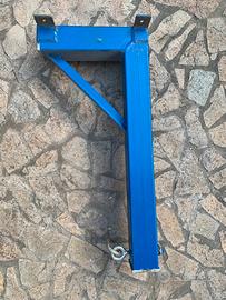 Sacco da boxe e struttura in ferro