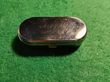 porta pillole in metallo