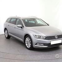 Volkswagen passat per ricambi anno 2019