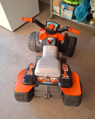 Quad elettrico Peg Perego + batteria nuova 