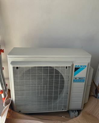 DAIKIN TRIAL SPLIT + UNITÀ ESTERNA 1.500 €