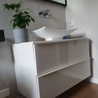 Mobile bagno con lavabo in appoggio