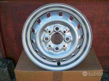 Cerchi CMR Fiat 600 750 850 TC Abarth 3,5x12 4x98