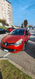 Clio 1.5 unico proprietario vorrei cambiare 