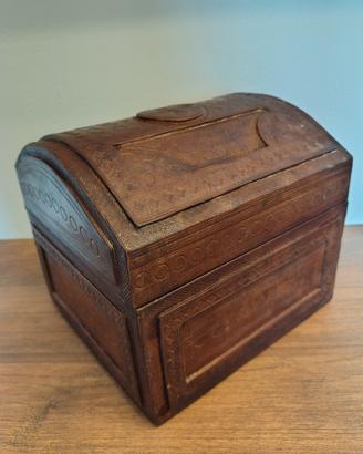 Cofanetto Scrigno Vintage in Vero Cuoio Sbalzato