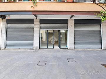NEGOZIO A VENEZIA