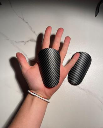 Mini parastinchi calcio Fibra di carbonio