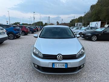 Volkswagen Golf Var. 1.2 TSI DSG Comfortline