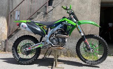 MOTOCROSS KAWASAKI Kxf